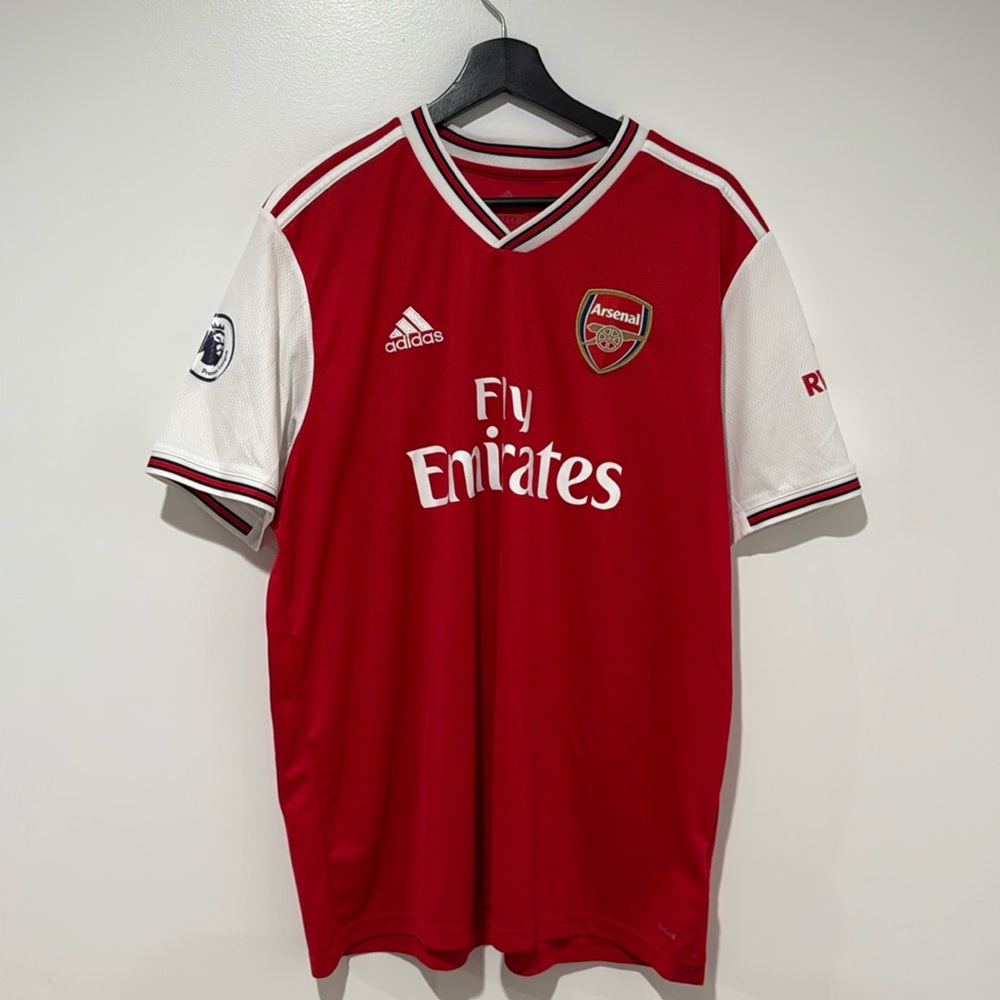Arsenal FC home jersey